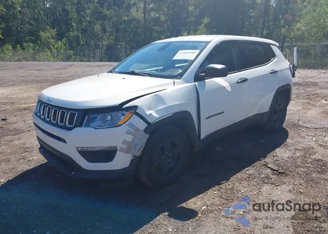 2018 Jeep Compass Sport Fwd из США, поврежденный, VIN 3C4NJCAB1JT263297